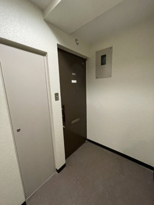 【玄関】 | ロジマン西麻布