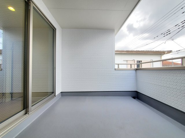 八潮市　八潮7丁目　新築戸建　全5棟のバルコニー|施工例です