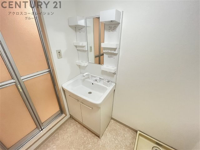 独立洗面化粧台付き☆