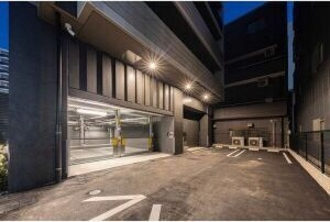 S-RESIDENCE高岳駅前awake(アウェイク)の駐車場