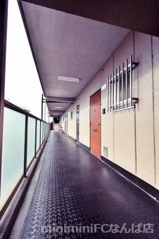 エクセル難波のバルコニー