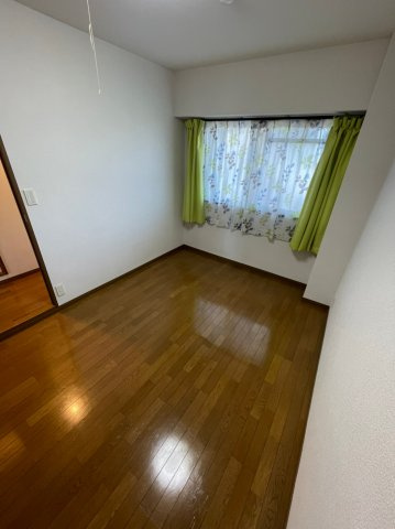 ショーシコン壱番館の寝室