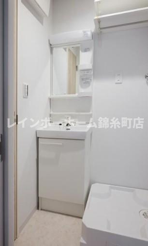 Cion Ohanajayaの独立洗面台|※別部屋参照写真となります。