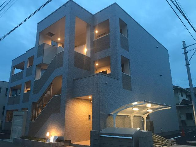 カルティベイトのその他共用部分|外観写真（夜）