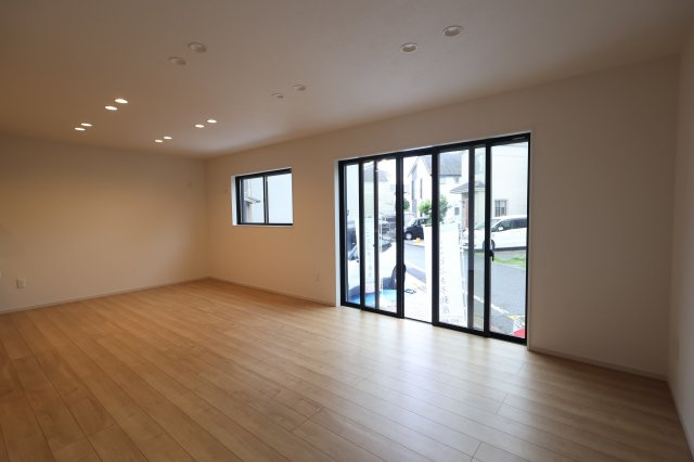 《仲介手数料無料》西東京市芝久保町１丁目23-19新築一戸建てケイアイグレイス