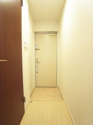 リブリ・M.Y.Mの玄関