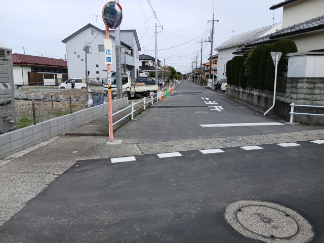 リーブルガーデン．S　熊谷肥塚第３　の前面道路含む現地写真|現地前面道路（2026年04月17日）撮影
