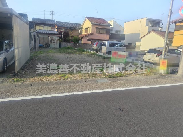 ６２５１１　岐阜市養老町土地の外観