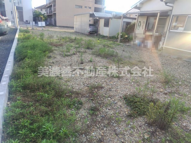６２５１１　岐阜市養老町土地の外観