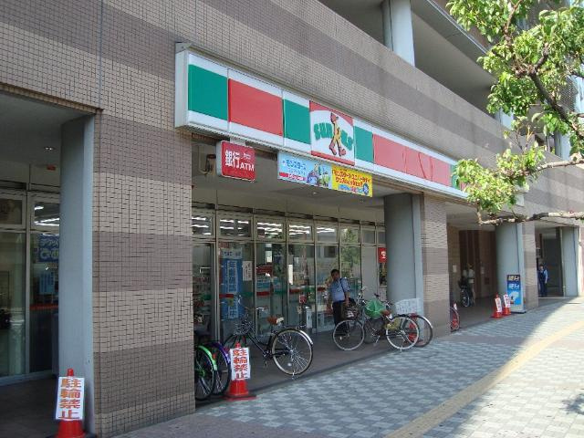 グランディールの周辺|サンクス若江岩田駅前店まで678ｍ
