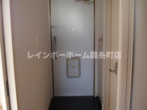 グランドゥールの玄関