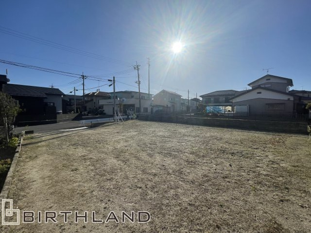 片平町新蟻塚　住宅用地の前面道路含む現地写真