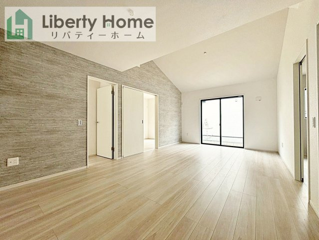 土浦市木田余1期　新築戸建　3号棟の居間・リビング