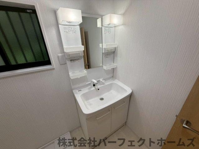 【独立洗面台】の画像