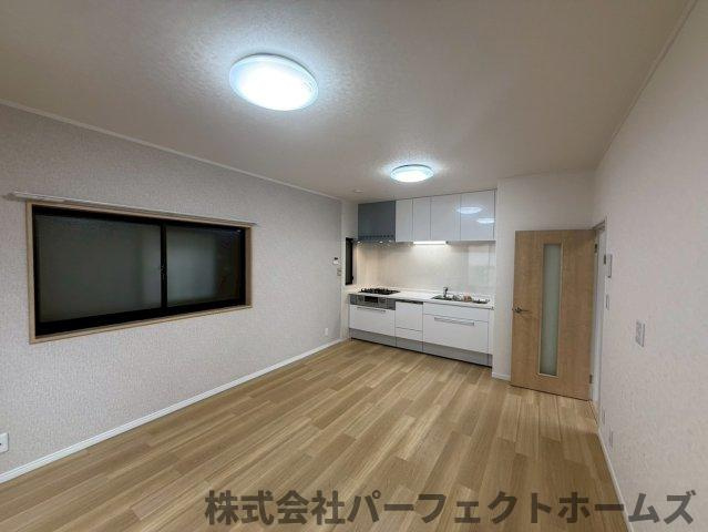 【居間・リビング】の画像