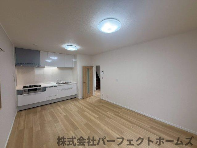 【居間・リビング】の画像