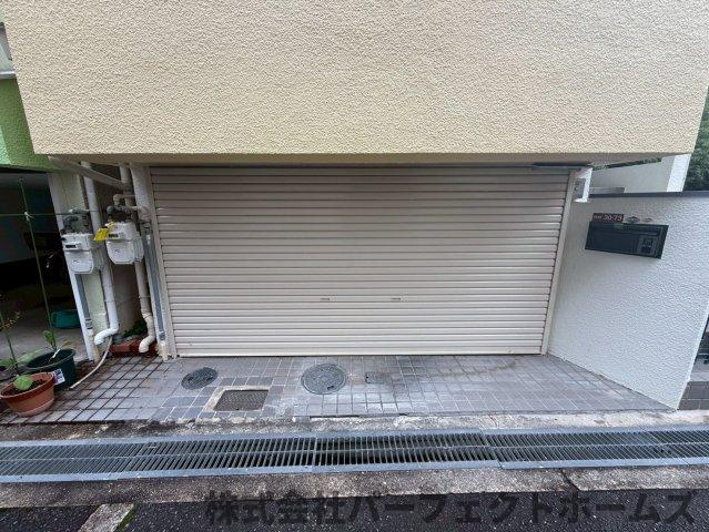 【駐車場】の画像