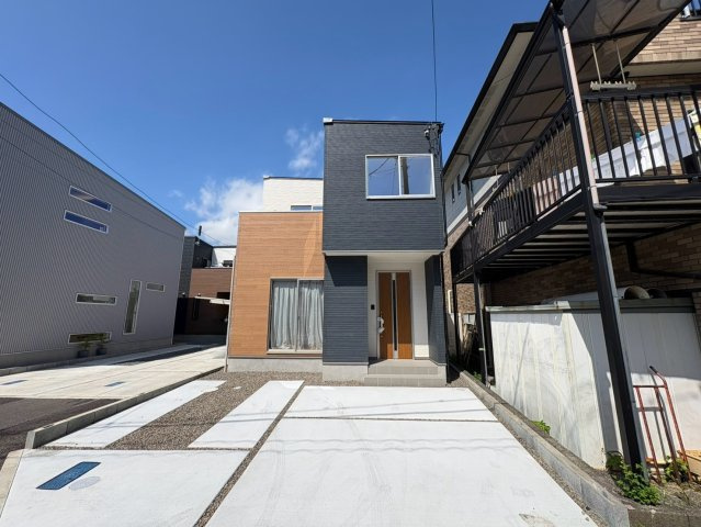 静岡市駿河区東新田二丁目11期　全1棟