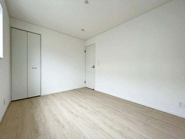 新築戸建・新築建売　郡山市大槻町第38　開成小・第一中の洋室|シンプルなので様々なテイストのインテリアも合いそうですね！