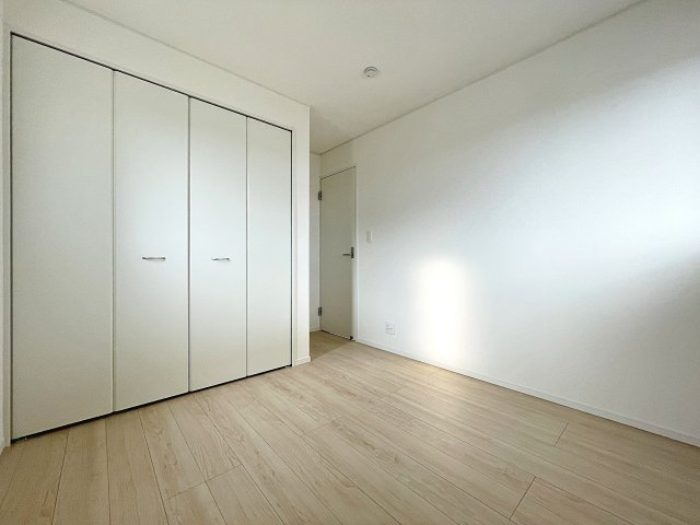 新築戸建・新築建売　郡山市大槻町第38　開成小・第一中の洋室|シンプルなので様々なテイストのインテリアも合いそうですね！