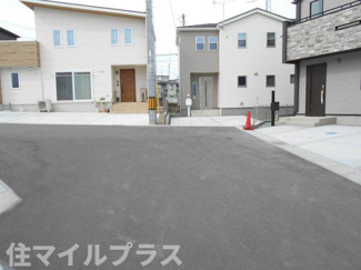 【前面道路含む現地写真】 | 郡山市安積町南長久保1丁目新築一戸建て3棟 | 前面道路含む現地写真です