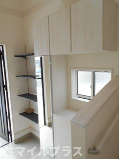 【玄関】 | 郡山市安積町南長久保1丁目新築一戸建て3棟 | 落ち着いた玄関です