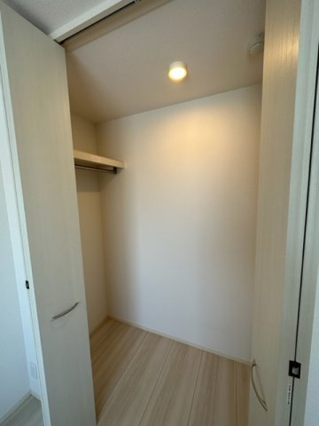 Diversita鉈屋町の収納|※入居中の為、同タイプ別のお部屋の写真となります。201