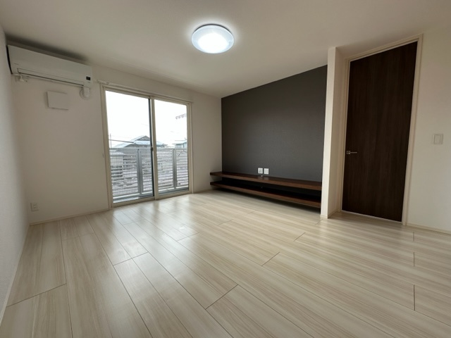 Diversita鉈屋町の居間・リビング|※入居中の為、同タイプ別のお部屋の写真となります。201