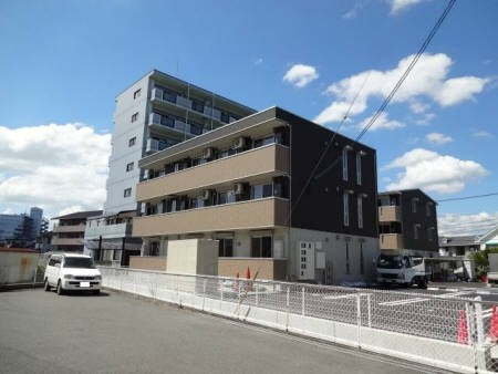 グランシャリオB棟の画像