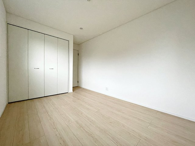 新築戸建・新築建売　郡山市大槻町第38　開成小・第一中のバルコニー|天候の急な変化にも柔軟に対応できる快適なインナーバルコニー！