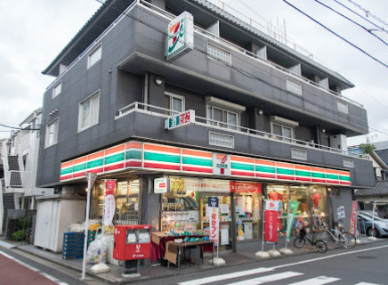 世田谷区大原１丁目のアパートの周辺|セブンイレブン世田谷北沢店 155m