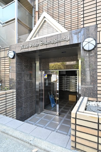 日興パレス桜新町のエントランス|エントランスです