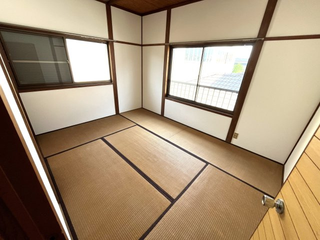 【和室】 | 仲介手数料無料！恩田小学校に通えるリフォーム済み中古住宅　宇部市末広町9-13 | 和室、ちょっとしたくつろぎスペースにいかがでしょうか