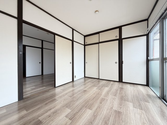 マンションエイタツの寝室