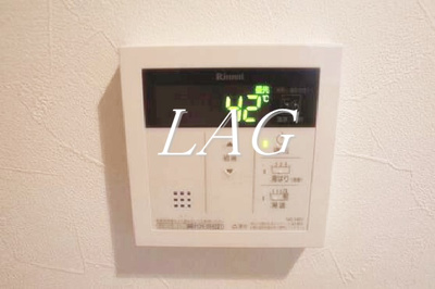 【設備】 | イーストベイ・船橋本町 | 給湯パネルです。

