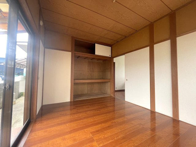 下永吉2棟貸家の洋室