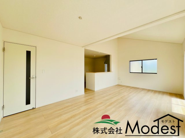 高崎市箕郷町白川の居間・リビング|居心地の良い19.5帖LDK♪