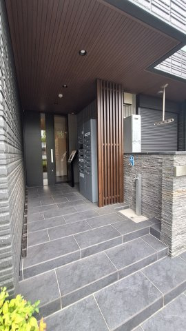 Ｍａｉｓｏｎ　Ｃａｍｅｌｉａのエントランス