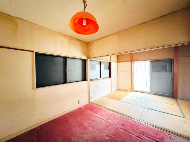 高崎市高関町の洋室|2階には洋室と和室が続け間で使えます◎