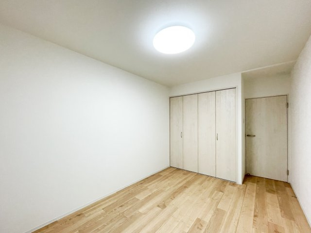名谷8団地38号棟の洋室|洋室約6.5帖