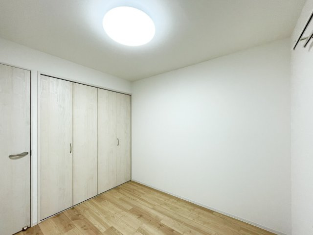 名谷8団地38号棟の洋室