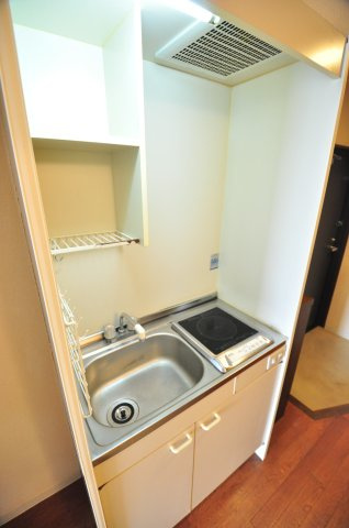 大阪市都島区中野町２丁目の賃貸マンションのキッチン