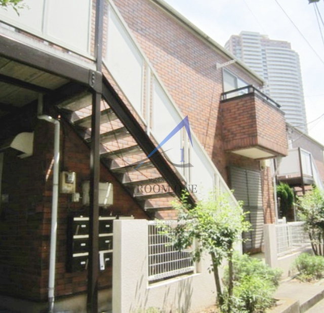 モンセラート河田町２号館のエントランス|エントランスです。