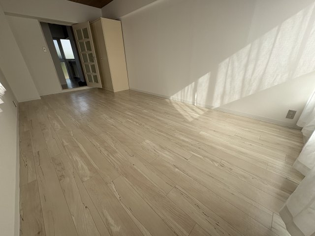 エアコン設置済みの洋室♪