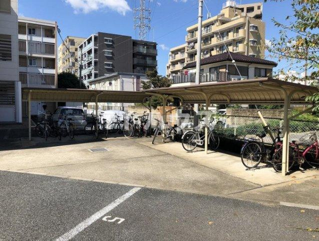 レオパレスＭＡＳＡ　９４の駐車場