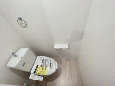 【トイレ】 | キャトルセゾン豊中本町 | ※同タイプの写真となり、実際のお部屋とは異なる場合があります