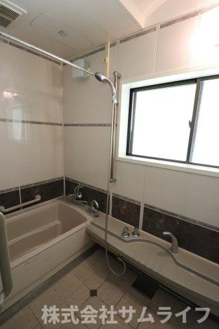 【浴室】 | 嘉麻市漆生　戸建て