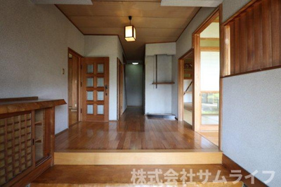 【玄関】 | 嘉麻市漆生　戸建て