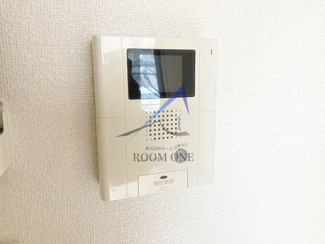 メゾンK本郷のセキュリティ|モニター付きインターホンです。