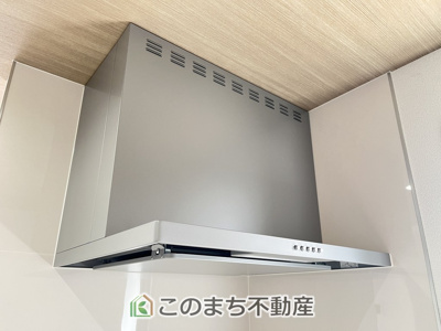 【キッチン】 | 小山市神鳥谷2期　3号棟 | お料理の匂いもスッキリ♪シンプルデザインで掃除も簡単‼
